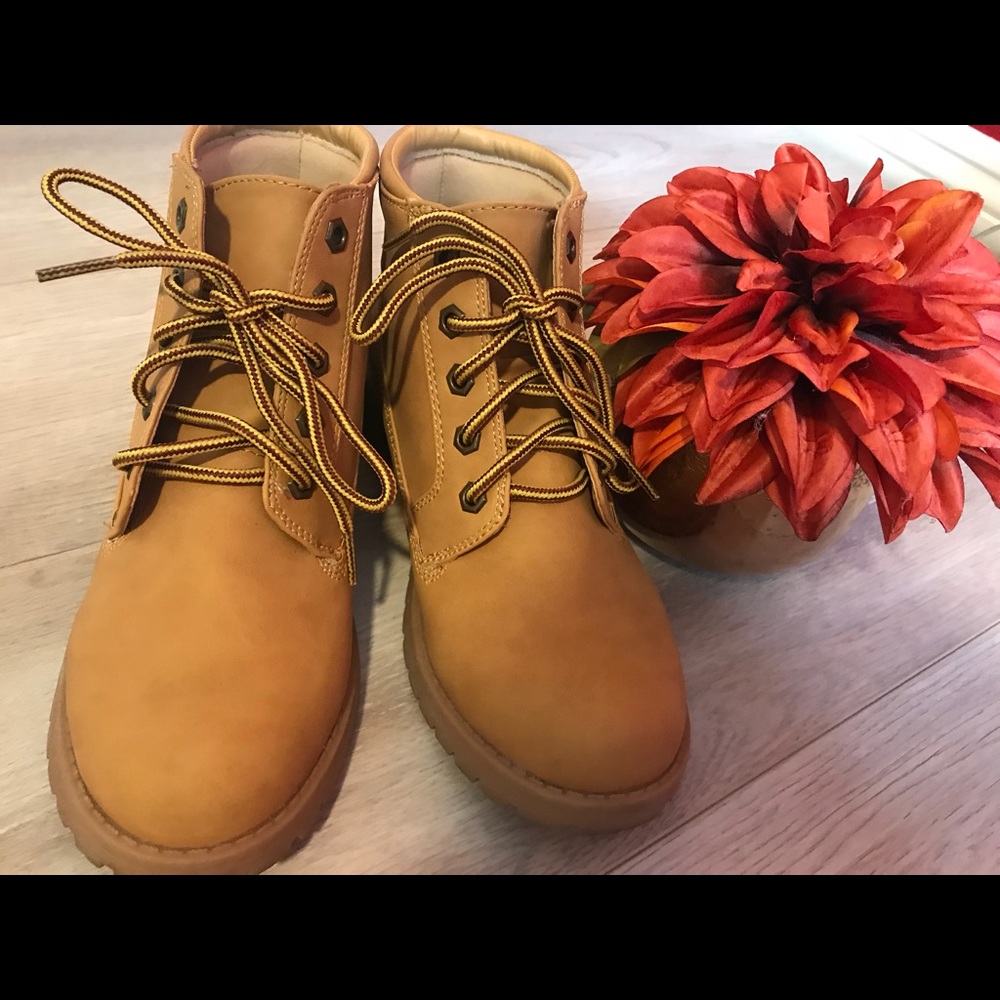 Women’s boots